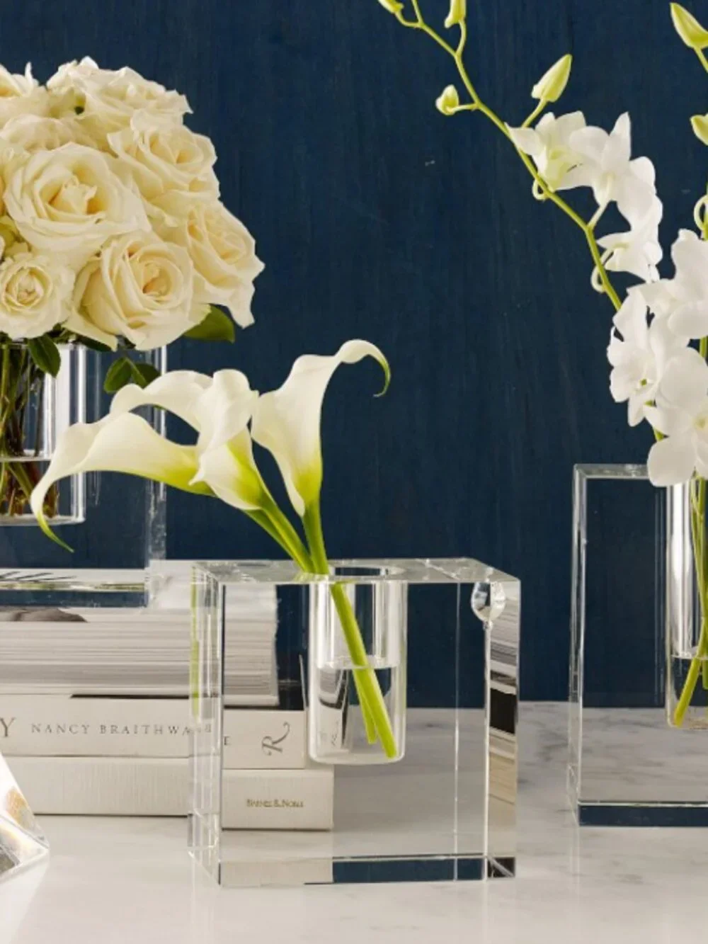Williams Sonoma Crystal Block Vase Size M